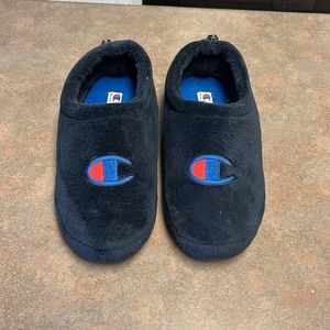 Champion slipper great condition